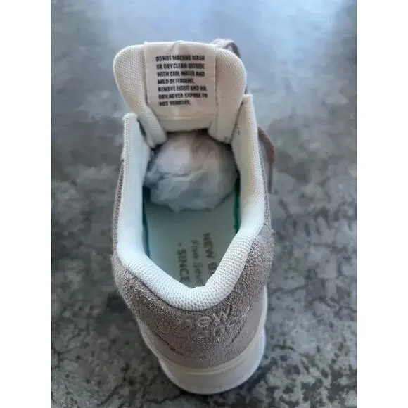 New Balance 574 Core Tan Nimbus Cloud Sneakers WL574EVW Women's 6.5 LIKE NEW - Picture 7 of 9